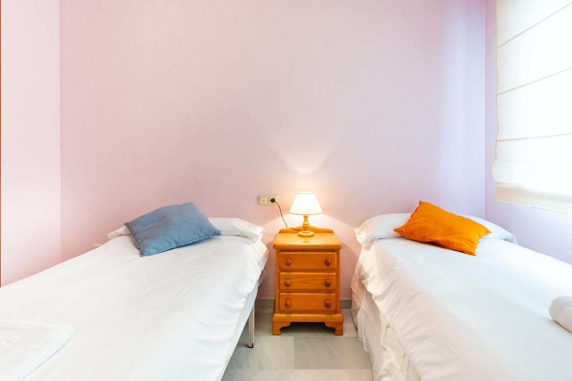 Wintowinrentals 1ª Linea De Playa, Parking Y Wifi Rincon de la Victoria Exterior photo